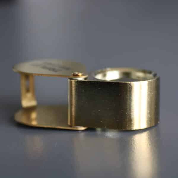 Guld Lup hos Vitus Guld - god til smykker og numre i smykker eller til at kigge. Vitus Guld bruger disse luppe selv.