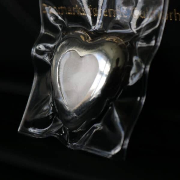 50 gram hjerte sølvbarre fra Heimerle Meule - køb din sølvbarre hos Vitus Guld - markedets bedste sølvpriser