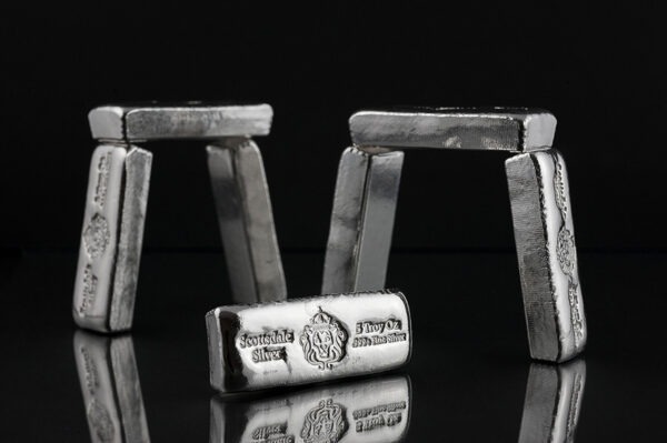 5 oz støbte sølvbarrer hos Scottsdale Mint Arizona USA - Køb investerings sølv fra USA til en fordelagtig pris - Vitus Guld Danmarks Største guldhandler