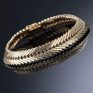 Vitus Guld køber sildeben armbånd i 8 karat og 14 karat samt 18 karat guld. bedste guldpris gives.